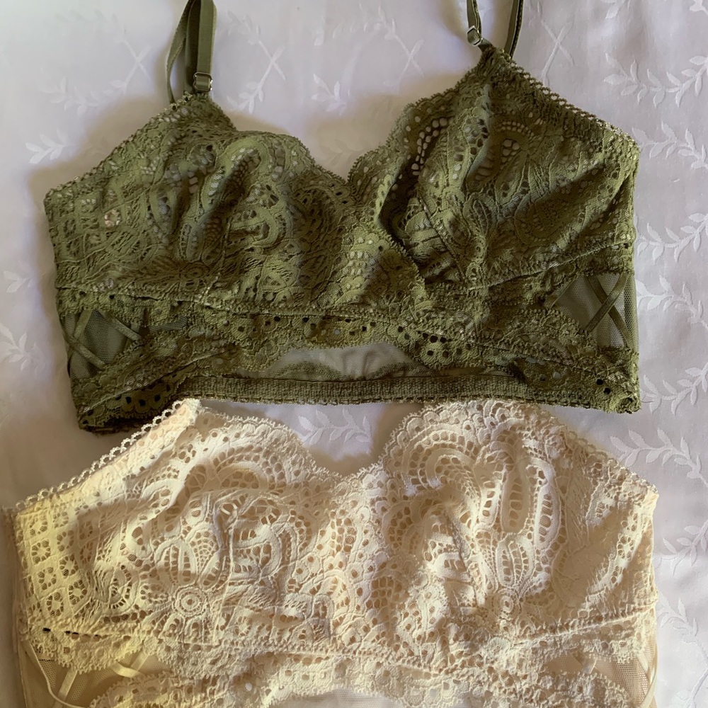 Victoria’s Secret bralette bundle